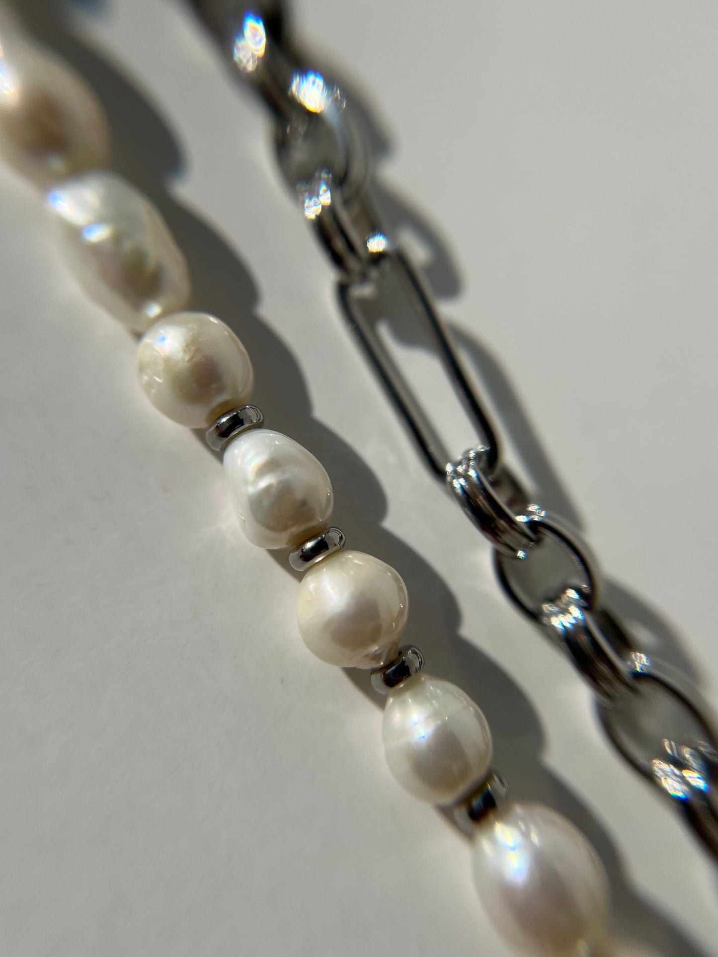 Meris Necklace 