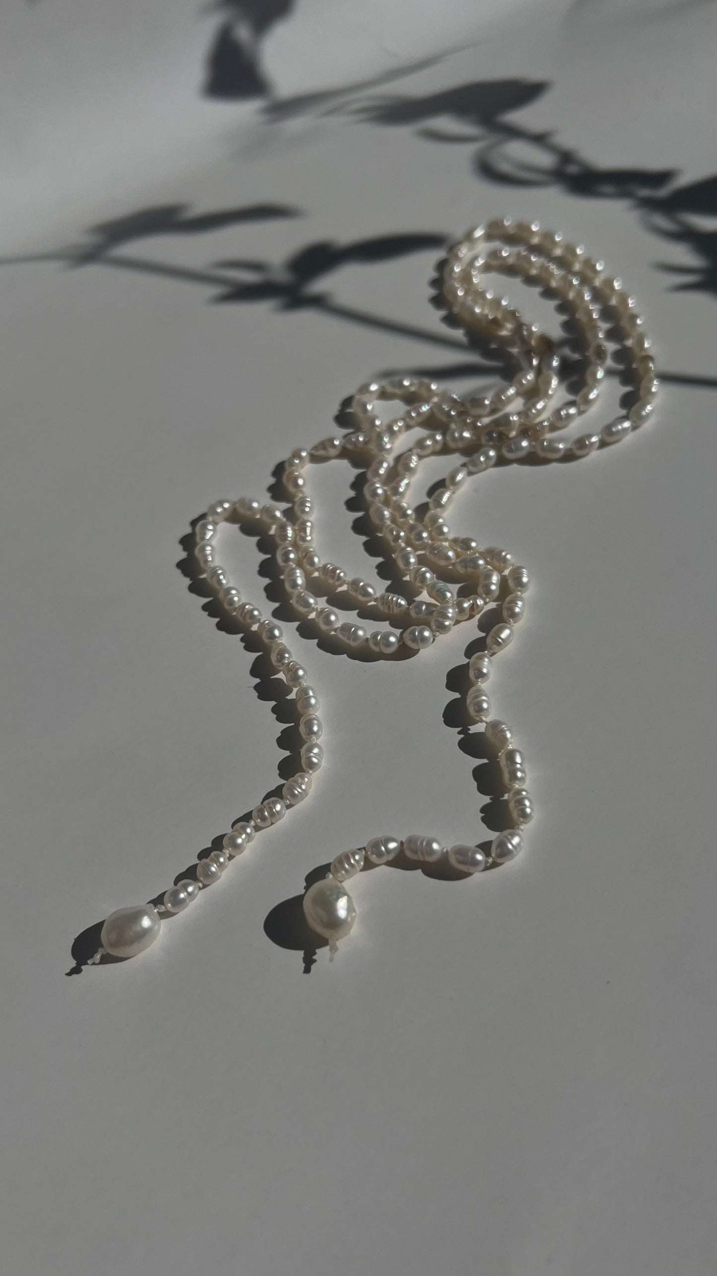 ELLE Necklace (small pearls)