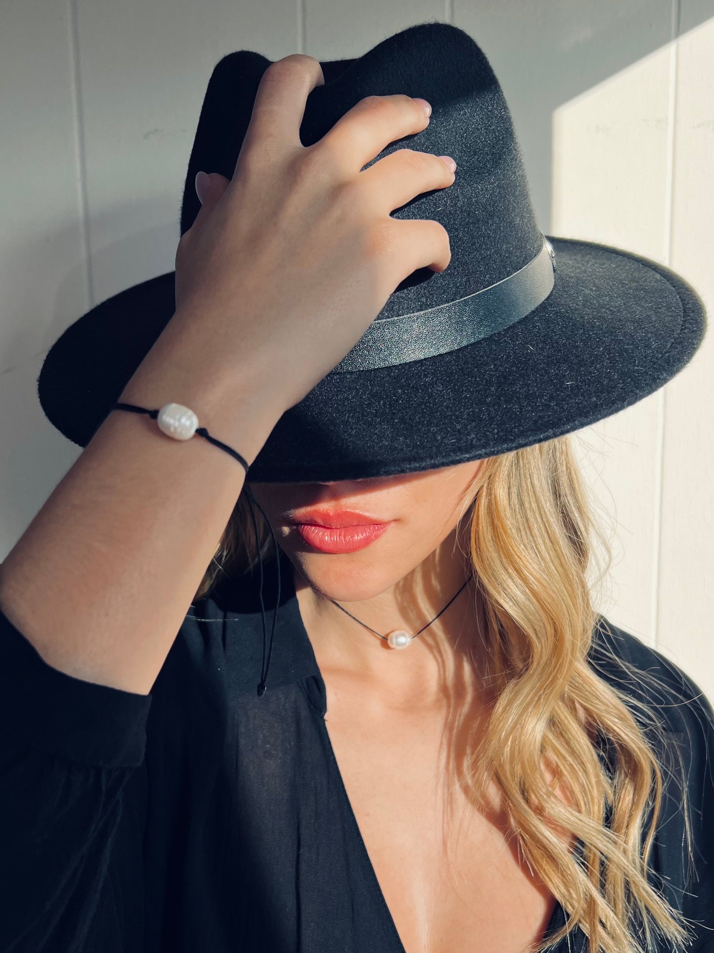 Sloane Necklace black