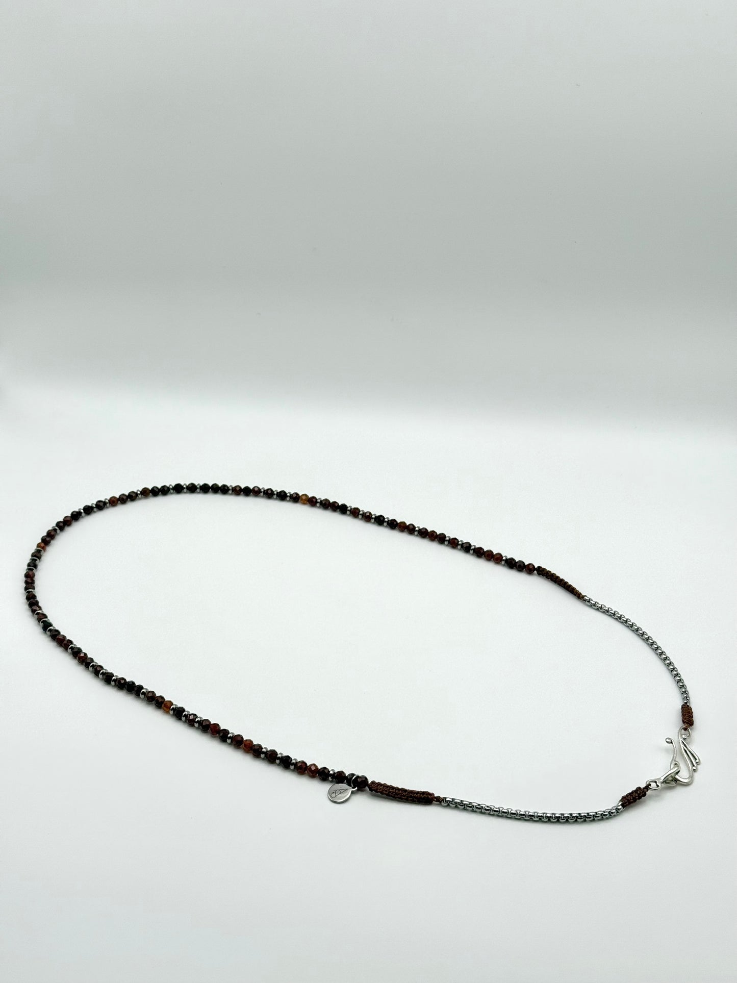 Still Heat Necklace