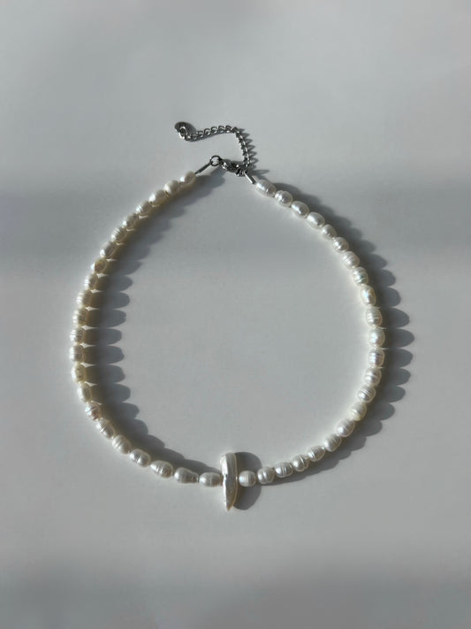 Lara Necklace