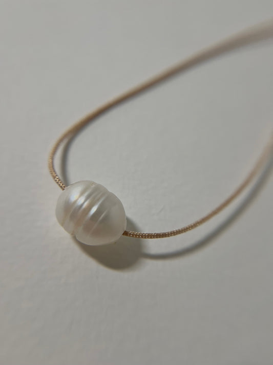 Sloane Necklace Beige