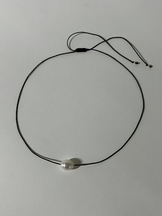 Sloane Necklace black