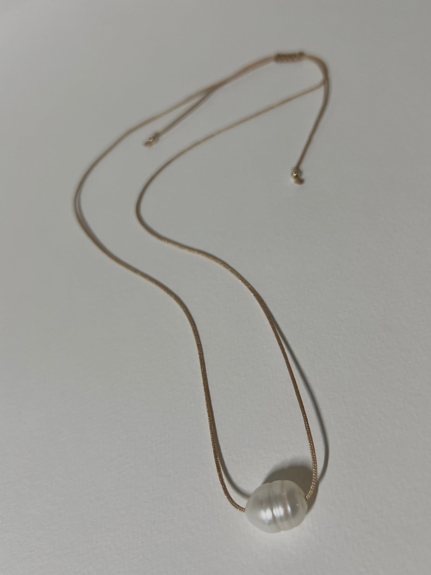 Sloane Necklace Beige