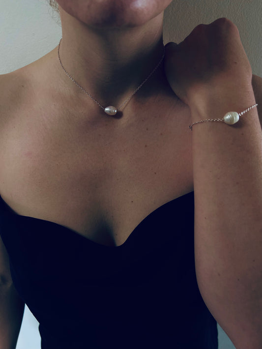 Nola Necklace Silver